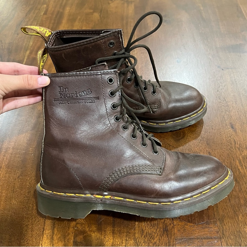 Vintage Dr. Martens 8 Eye Lace Up Combat Boots Size 7